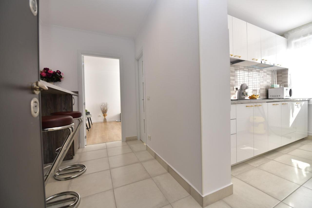Luxury Studio / M Romancierilor Bucureşti Ngoại thất bức ảnh
